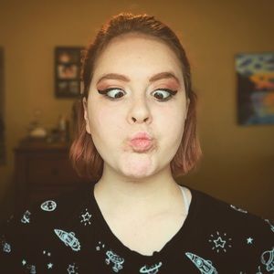 Meet your Posher, Kaylian